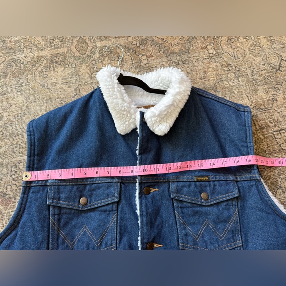 Vintage Wrangler Denim Sherpa-Lined Vest - Picture 9 of 9